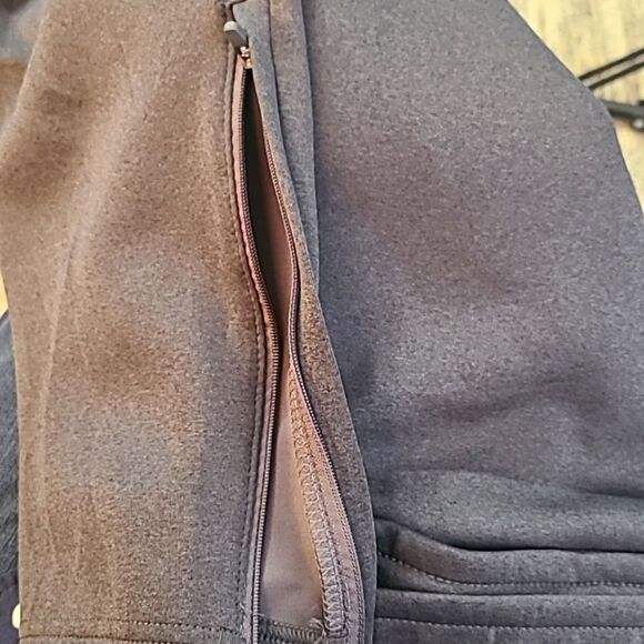 All in Motion Gray Joggers, Size XXL (44/46) NWT - Picture 10 of 13